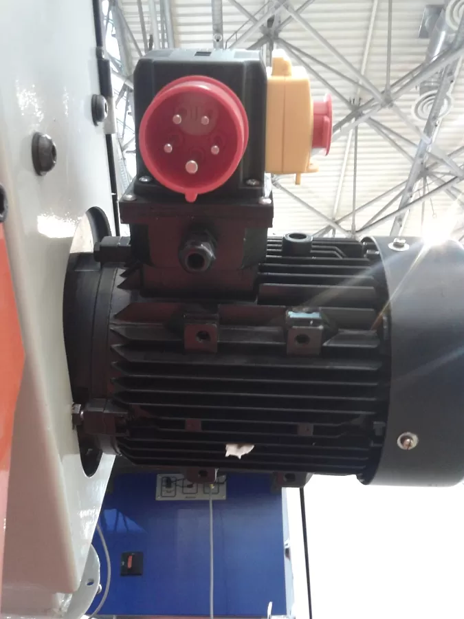 Станок ленточно-шлифовальный Stalex S-75