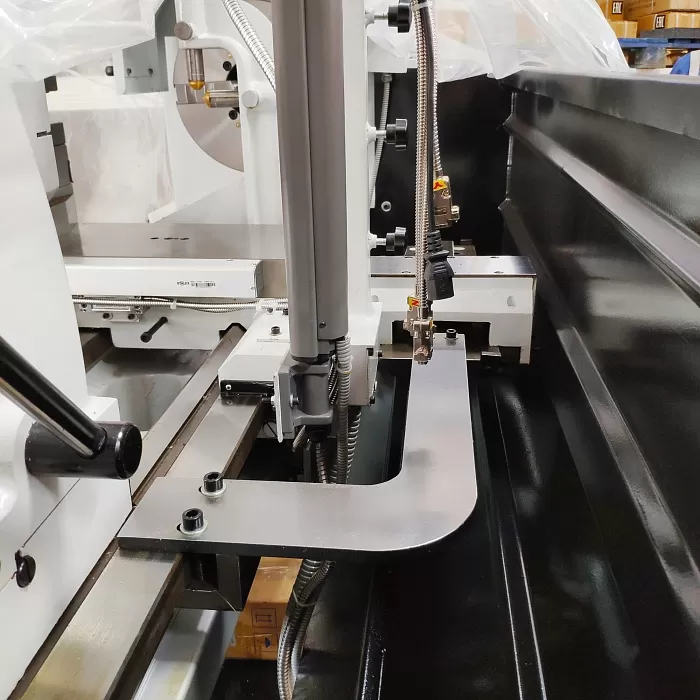 Станок токарно-винторезный STALEX C6251/2000