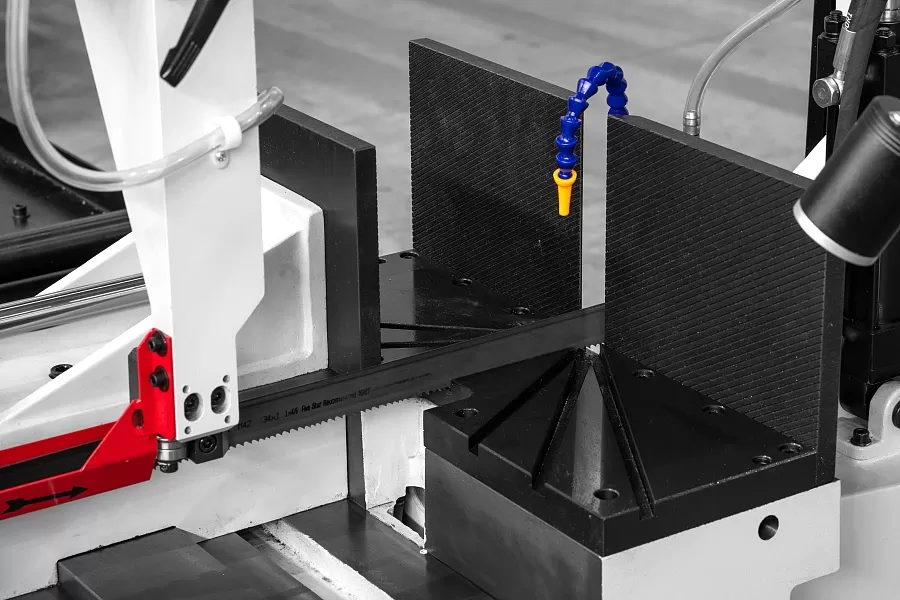 Гидравлический ленточнопильный станок Stalex BS-460G-JC