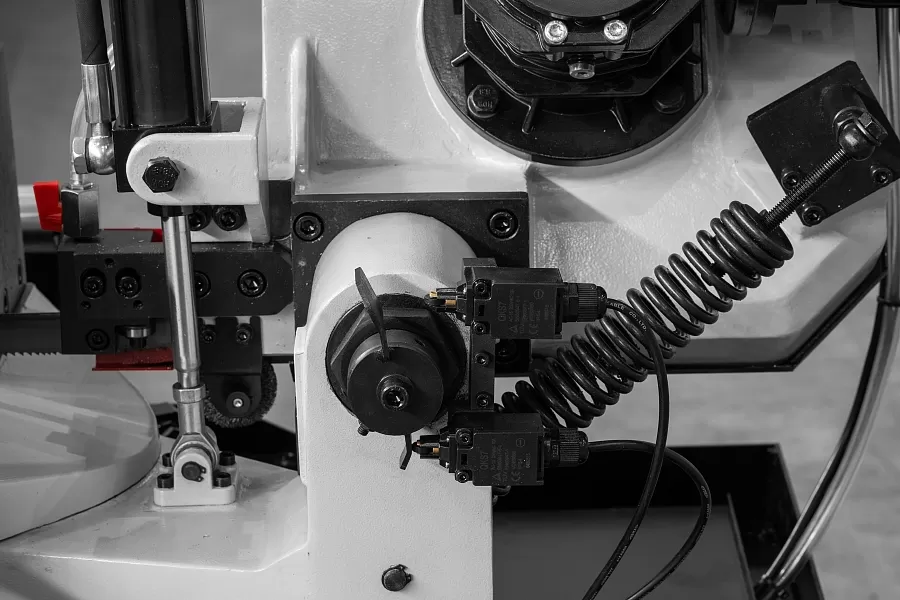 Станок ленточнопильный Stalex BS-315GH